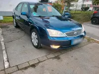 Gebraucht Ford Mondeo 131 PS (96 kW) 2004 Blau Limousine