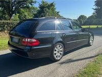 Gebraucht Mercedes E280 Avantgarde 231 PS (169 kW) 2006 Schwarz Kombi
