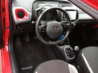 gebraucht Toyota Aygo multimedia Navi tüv 10/25 rot