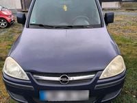 Używany Opel Combo 101 KM (74 kW) 2010 Niebieski Minivan