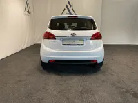 Gebraucht Kia Venga Spirit 125 PS (91 kW) 2016 Weiß Kleinwagen