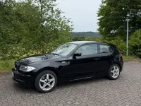 Gebraucht BMW 116 122 PS (89 kW) 2010 Schwarz Kleinwagen