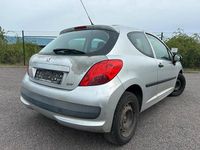 Gebraucht Peugeot 207 73 PS (53 kW) 2007 Silber Kleinwagen