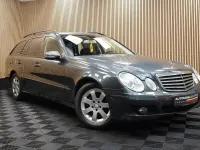 Gebraucht Mercedes E220 Classic 170 PS (125 kW) 2008 Grau Limousine