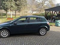 Gebraucht Opel Astra 105 PS (77 kW) 2004 Limousine