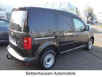 Gebraucht VW Caddy 75 PS (55 kW) 2019 Schwarz Van / Kleinbus