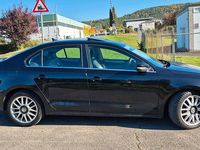 Second-hand VW Jetta 170 CP (125 kW) 2011 Negru Berlinǎ