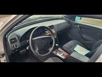 Gebraucht Mercedes C180 Classic 122 PS (89 kW) 1998 Silber Limousine