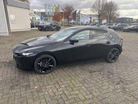 Neu Mazda 3 140 PS (102 kW) 2025 Schwarz Limousine