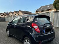 Gebraucht Chevrolet Spark 68 PS (50 kW) 2014 Schwarz Kleinwagen