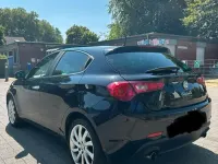 Gebraucht Alfa Romeo Giulietta 170 PS (125 kW) 2010 Schwarz Kleinwagen