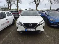 Gebraucht Nissan Qashqai Acenta Connect 140 PS (102 kW) 2021 Weiß weiß (metallic) SUV