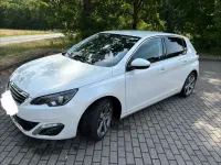 Gebraucht Peugeot 308 Allure 120 PS (88 kW) 2017 Weiß Limousine