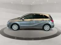 Gebraucht Mercedes B180 Style 122 PS (89 kW) 2018 Grau Kleinwagen