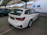 Gebraucht BMW 320e Advantage 204 PS (150 kW) 2021 Weiß Kombi