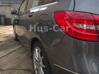 Gebraucht Mercedes B180 122 PS (89 kW) 2011 Grau Van / Kleinbus