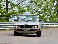 Gebraucht BMW 520 122 PS (89 kW) 1980 Weiß Limousine