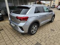 Gebraucht VW T-Roc R-line 150 PS (110 kW) 2025 Silber SUV