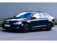 Gebraucht VW Jetta 140 PS (102 kW) 2011 Schwarz Limousine