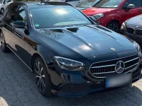 Gebraucht Mercedes E300 Avantgarde 320 PS (235 kW) 2021 Schwarz Kombi