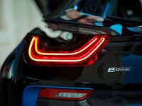 Gebraucht BMW i8 Pure Impulse 362 PS (266 kW) 2016 Schwarz
