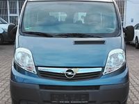 Gebraucht Opel Vivaro 114 PS (83 kW) 2011 Blau Van / Kleinbus
