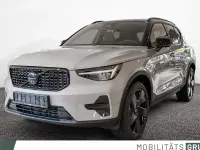Neu Volvo XC40 Plus 163 PS (119 kW) 2025 Grau SUV