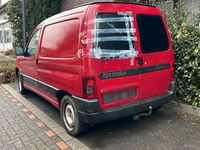 Second-hand Citroën Berlingo 60 CP (44 kW) 2005 Roșu Monovolum