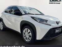 Gebraucht Toyota Aygo X Play 72 PS (52 kW) 2025 Weiß SUV