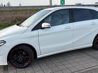 Gebraucht Mercedes B220 170 PS (125 kW) 2018 Weiß Van / Kleinbus