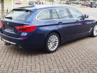 Gebraucht BMW 520 Luxury Line 190 PS (139 kW) 2019 Blau Kombi