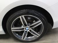 gebraucht BMW 220 i Cabrio Cabrio Sport Automatik Anhängerkupplung