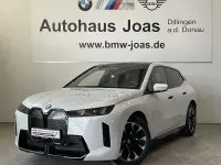 Gebraucht BMW iX Sport Line 400 kW (544 PS) 2025 Weiß SUV