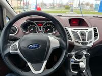 Gebraucht Ford Fiesta Titanium 97 PS (71 kW) 2009 Grau Kleinwagen