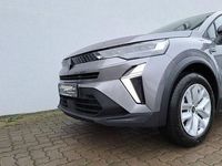 Neu Renault Captur Evolution 100 PS (73 kW) 2025 Grau SUV