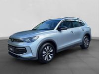 Gebraucht VW Tiguan Goal 150 PS (110 kW) 2025 Oyster silver metallic SUV