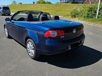 Gebraucht VW Eos 116 PS (85 kW) 2007 Blau Cabrio