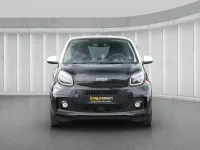 Gebraucht Smart ForTwo Coupé 60 kW (82 PS) 2024 Schwarz Kleinwagen