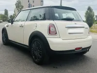 Gebraucht Mini Cooper Coupé 109 PS (80 kW) 2009 Weiß Coupé