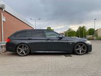 gebraucht BMW 530 d F11 M-Paket // TÜV NEU