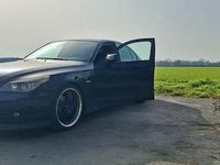 Gebraucht BMW 523 177 PS (130 kW) 2005 Schwarz Limousine