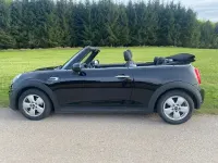 Używany Mini Cooper 136 KM (100 kW) 2017 Czarny Hatchback