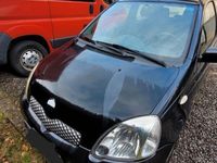 gebraucht Toyota Yaris 1.3 -