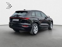 Gebraucht Audi Q6 e-tron Ambiente 185 kW (252 PS) 2025 Mythosschwarz metallic SUV