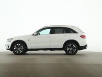 Gebraucht Mercedes GLC300e 211 PS (155 kW) 2020 Weiß SUV