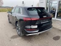 Gebraucht Audi e-tron S-Line 230 kW (313 PS) 2022 Schwarz SUV