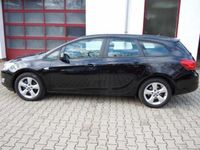 Gebraucht Opel Astra Edition 110 PS (80 kW) 2011 Schwarz metallic Kombi