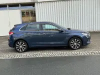 Gebraucht Hyundai i30 Premium 110 PS (80 kW) 2017 Limousine