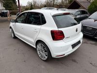 Gebraucht VW Polo LOUNGE 105 PS (77 kW) 2015 Pure white Kleinwagen