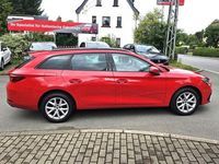 Gebraucht Seat Leon Style 150 PS (110 kW) 2021 Rot Limousine